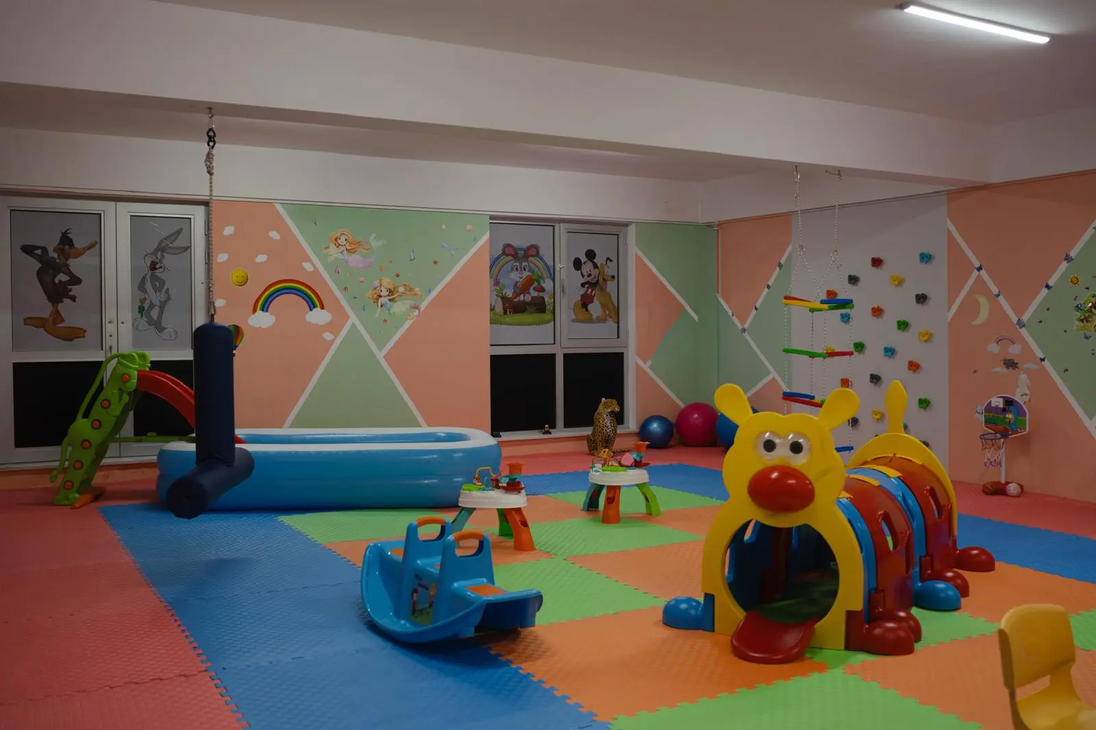 Çocuk Etkinlik Salonu